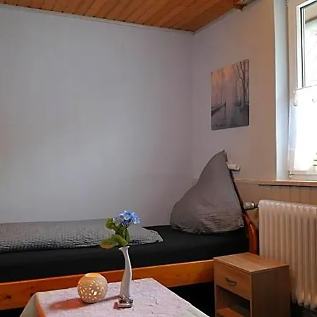 Zur Post Hotel *